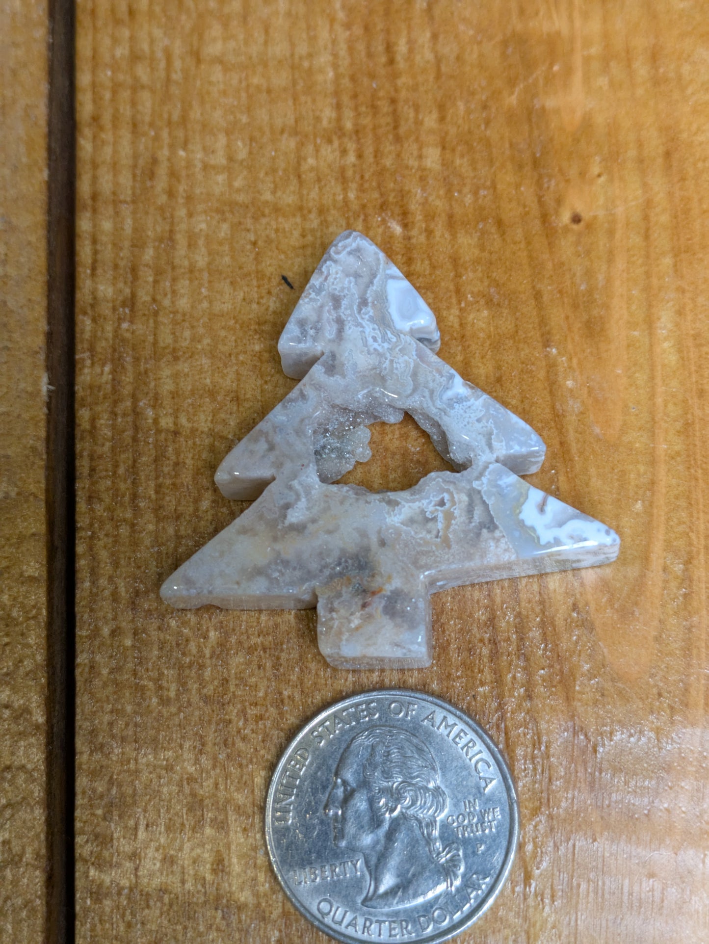 Druzy Moss Agate Christmas Tree 16g