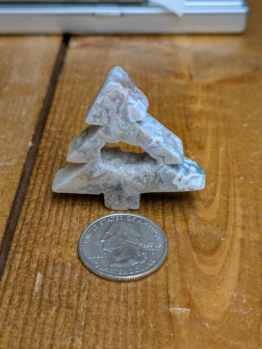 Druzy Moss Agate Christmas Tree 16g