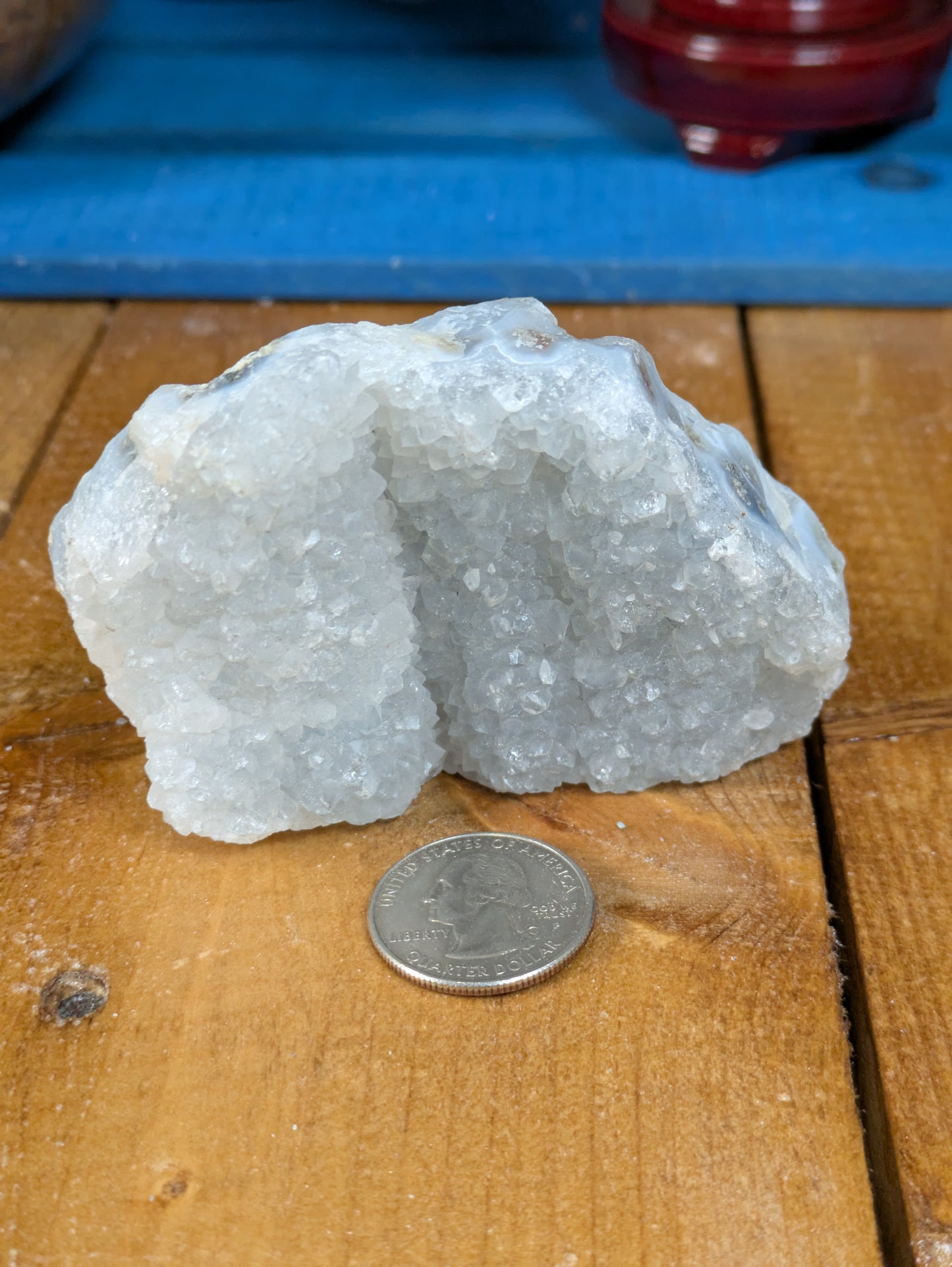 Druzy Quartz on Chalcedony, India