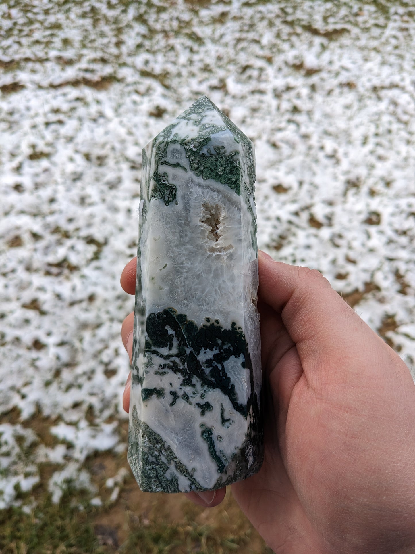 Moss Agate Tower 568g